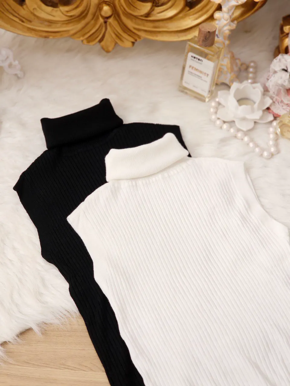 photo_5983382982771198646_y